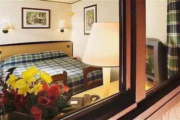 Hotel Campanile Rouen Nord - Barentin