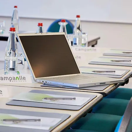 酒店 北巴朗坦钟楼酒店 3*