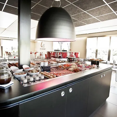 Campanile Rouen Nord - Hotel 3*