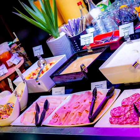 Hotel Campanile Rouen Nord - Barentin