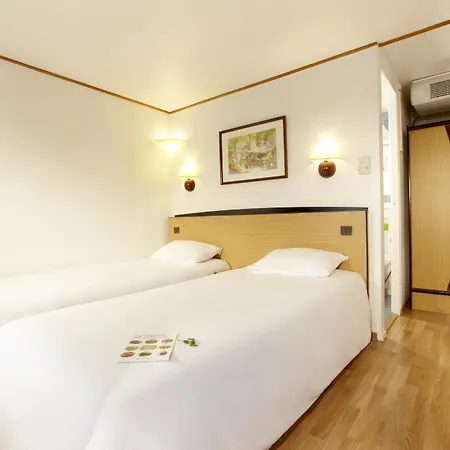 Campanile Rouen Nord - 3*