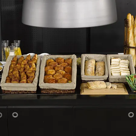 北巴朗坦钟楼酒店 酒店 巴朗坦