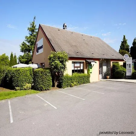 Campanile Rouen Nord - Hotell
