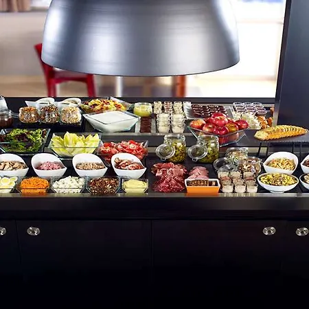 Campanile Rouen Nord -